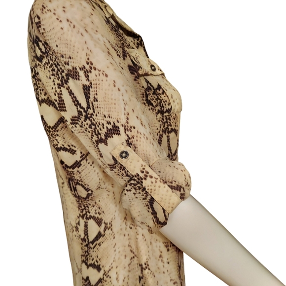 White House Black Market Snakeskin Print Silk Georgette Button Front Popover - Picture 8 of 16